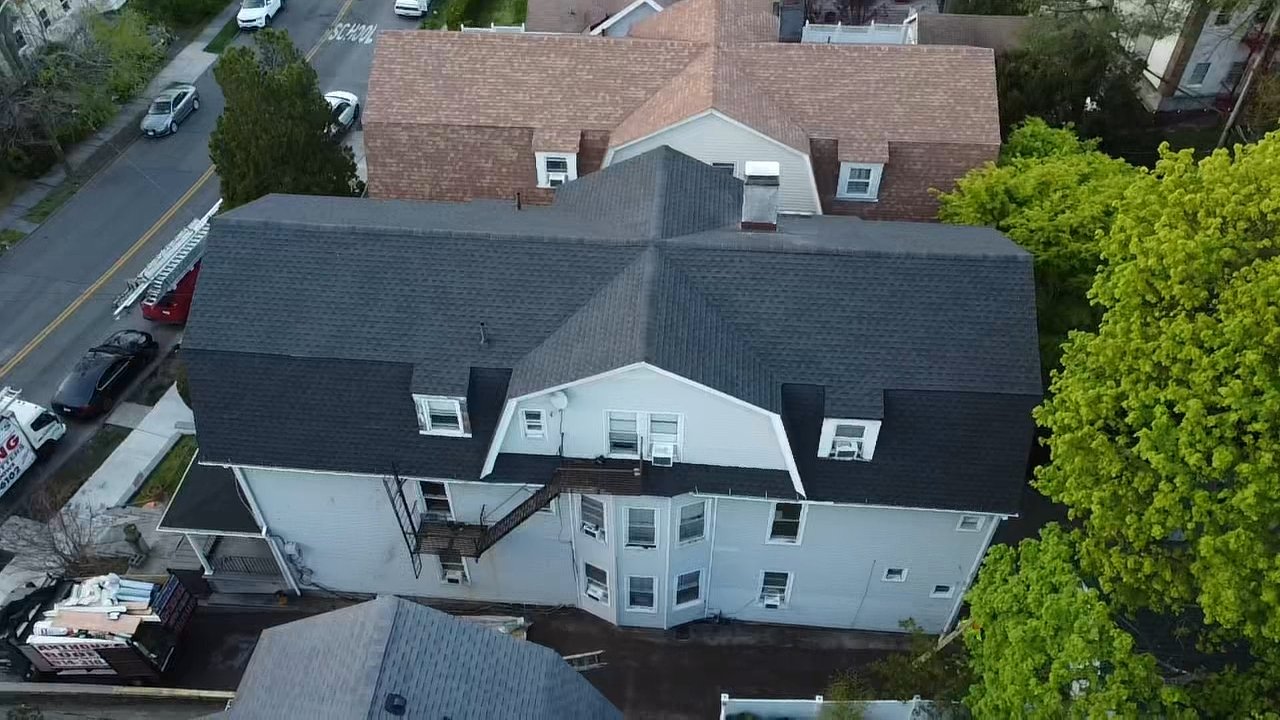 House 3